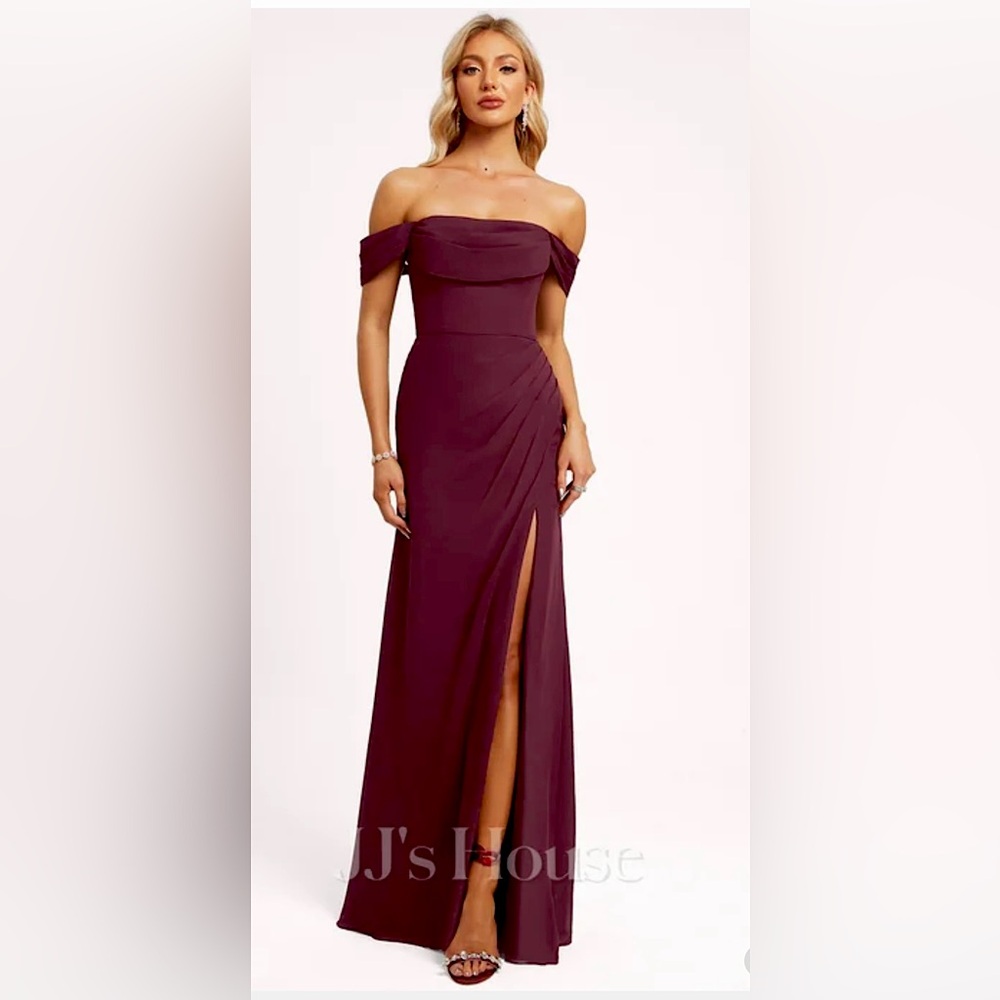A-line Chiffon Off-the-Shoulder Chiffon Bridesmaid Gown